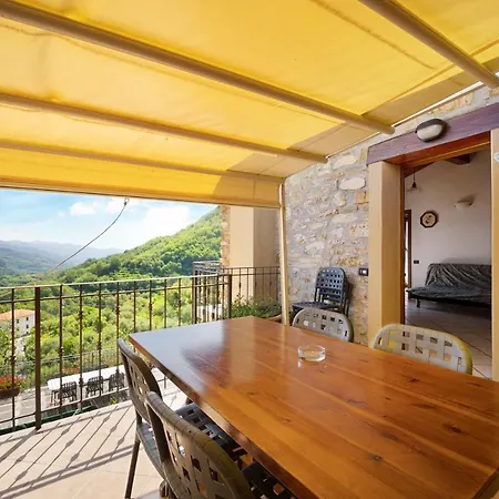 Διαμέρισμα La Cicala 4 *