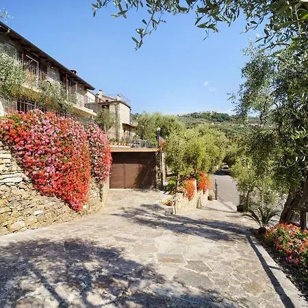 La Cicala 4